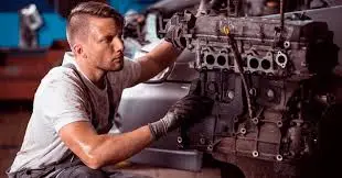 curso- de-mecânico-de-motor-a-diesel