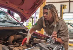 curso-de-mecânica-automotiva-para-mulheres